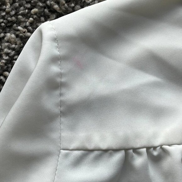 White Pendleton Blouse With Ruffled - Picture 8 of 8